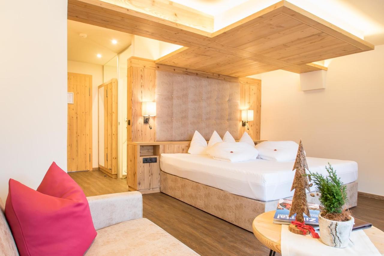 Hotel Magdalena Im Zillertal - Urlaub Mit Hund Ried im Zillertal Exterior photo